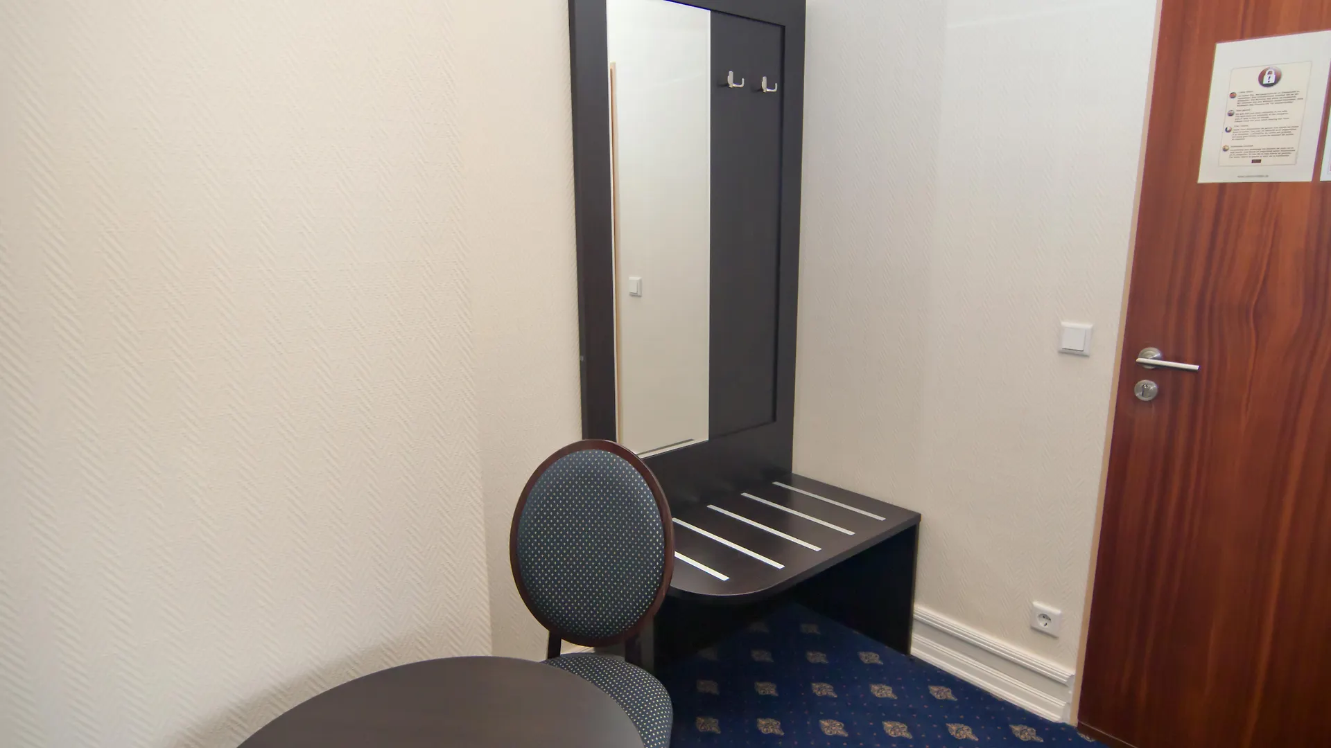 Hotel Continental Hamburg Hauptbahnhof 3*,