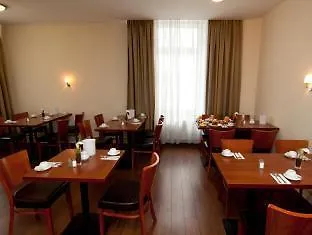 Hotel Continental Hamburg Hauptbahnhof 3*,